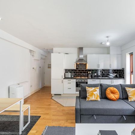 London Waterloo Apartment With Large Private Terrace - View Of The London Eye - 1 Bedroom 1 Bath 外观 照片