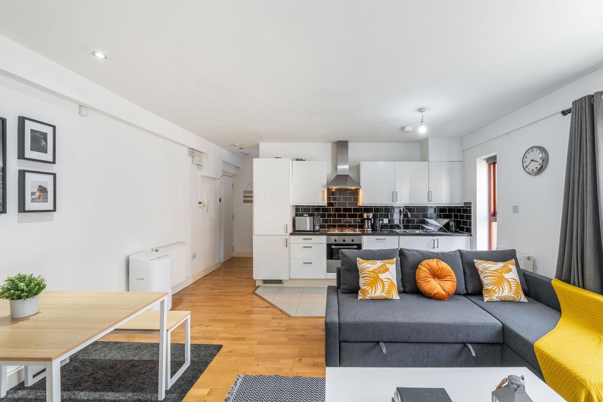 London Waterloo Apartment With Large Private Terrace - View Of The London Eye - 1 Bedroom 1 Bath 外观 照片