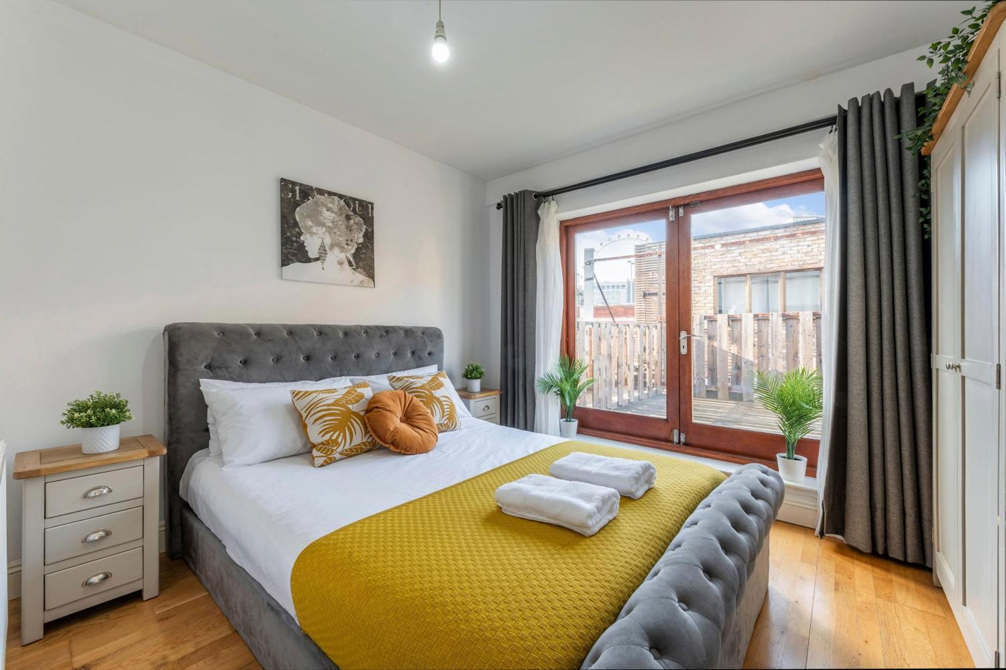 London Waterloo Apartment With Large Private Terrace - View Of The London Eye - 1 Bedroom 1 Bath 外观 照片