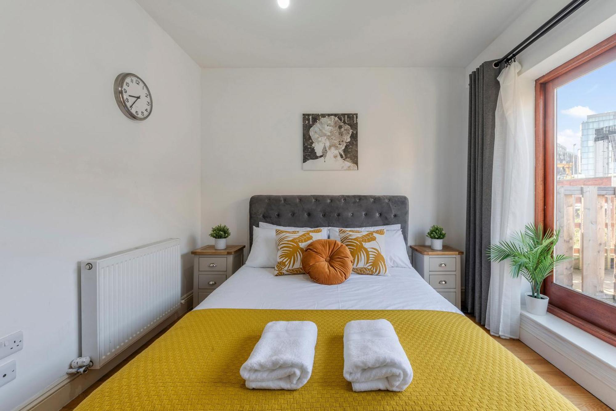London Waterloo Apartment With Large Private Terrace - View Of The London Eye - 1 Bedroom 1 Bath 外观 照片