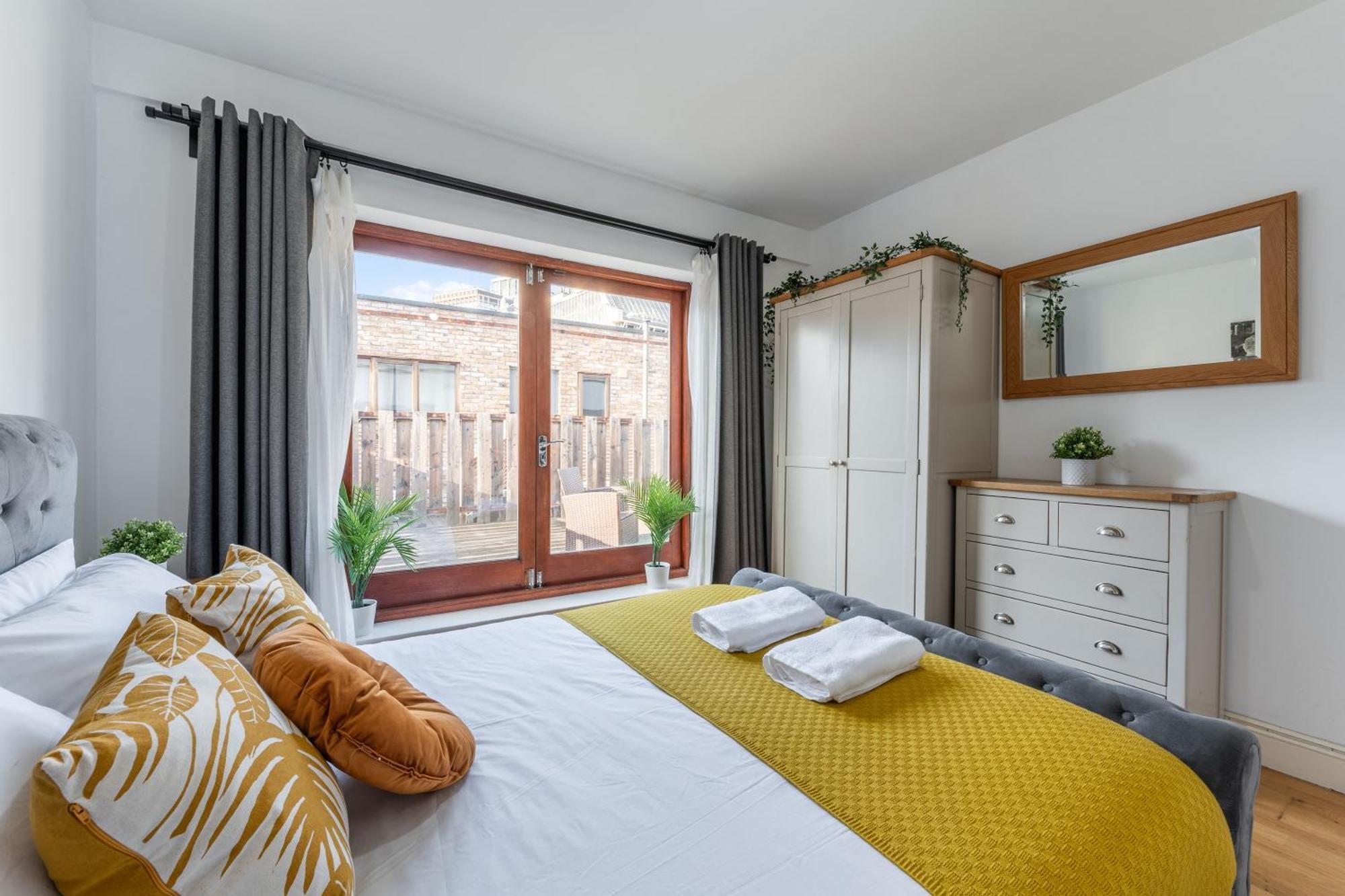 London Waterloo Apartment With Large Private Terrace - View Of The London Eye - 1 Bedroom 1 Bath 外观 照片