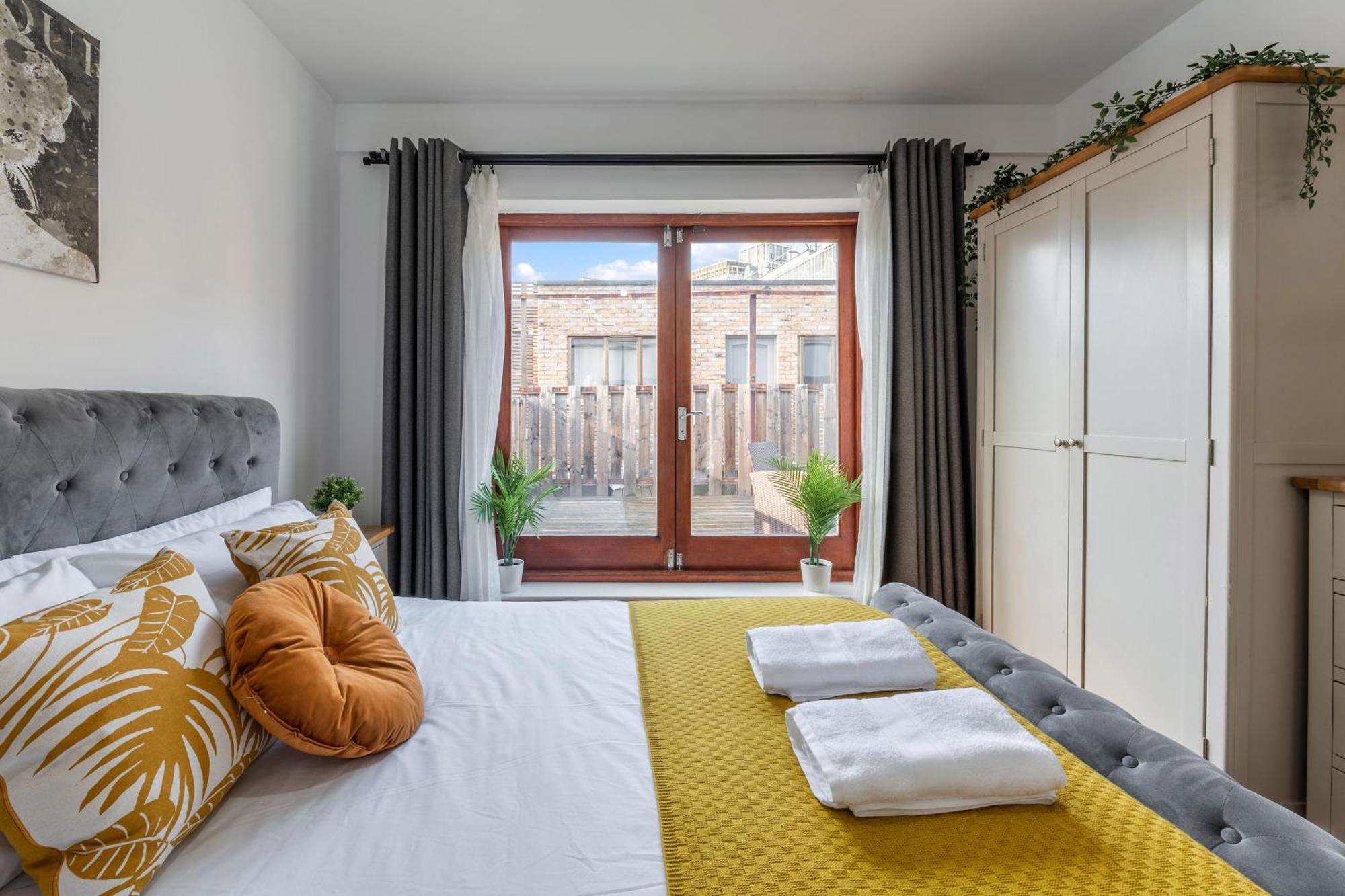 London Waterloo Apartment With Large Private Terrace - View Of The London Eye - 1 Bedroom 1 Bath 外观 照片